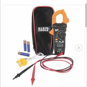 Klein Tools CL390 400A AC/DC Auto-Ranging Digital Clamp Meter